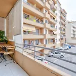 En Plein Coeur De Sur Apartment