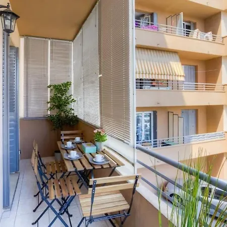 Appartamento En Plein Coeur De Sur Cagnes-sur-Mer
